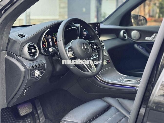 Mercedes Benz GLC 2021 200 4Matic - 43500 km