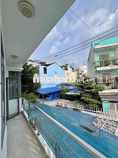 CĂN HỘ DỊCH VỤ 32m SIÊU YÊN TĨNH GẦN VINCOME, ĐH NGÂN HÀNG - THỦ ĐỨC