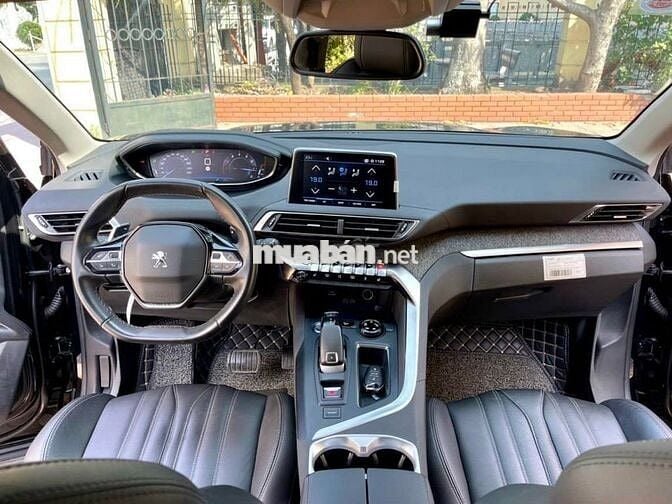 Peugeot 3008 Đki 2022 Allure 28.000 km đen đẹp