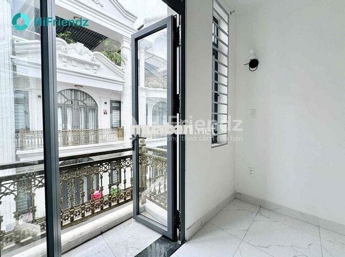 PHÒNG BANCOL - SIÊU RỘNG - SẴN FULL NỘI THẤT - FREE XE