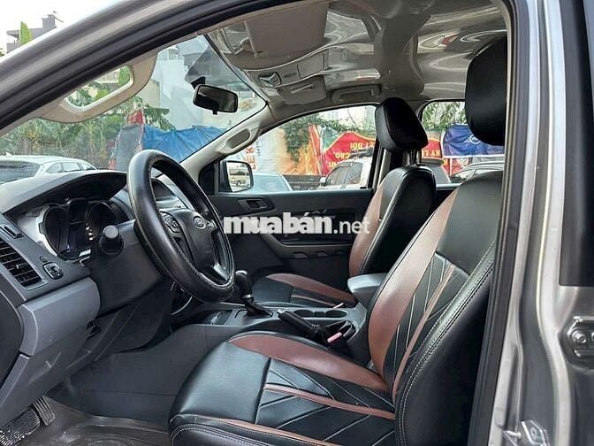 Hàng sưu tầm Ford Ranger XLS 2.2AT sx2017 đại chất