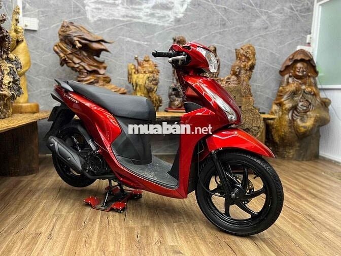 👉Vision 2018 chính chủ bstp xe đẹp keng, máy zin