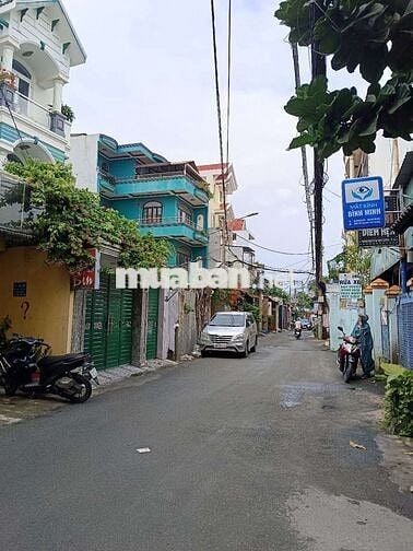 Đất hiếm. 50m2. Hẻm xe hơi. Ngay Lotte Nguyễn Văn Lượng