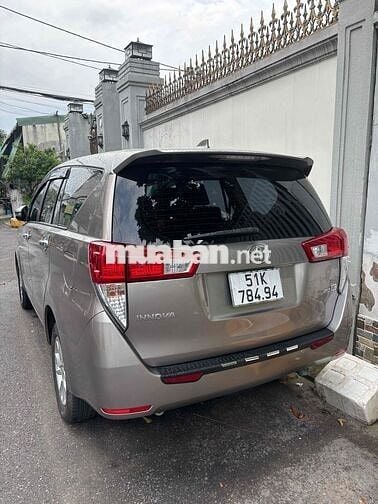 Toyota Innova 2019 2.0E - 109000 km