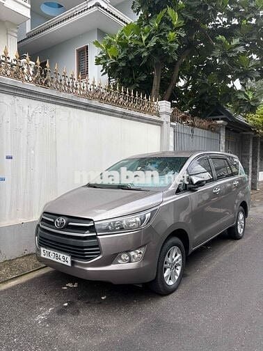 Toyota Innova 2019 2.0E - 109000 km