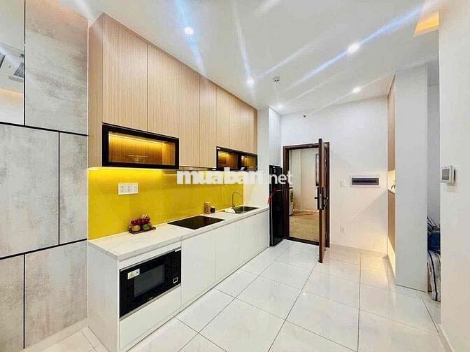 Bán căn hộ 2PN-2WC view Landmark gần chợ Bình Chánh