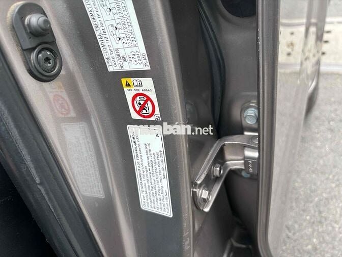 Toyota Innova 2019 2.0E - 109000 km