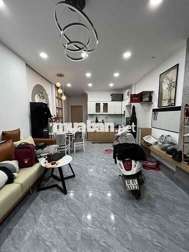 NGAY CHỢ HẠNH - 2 TẦNG 3PN - NHÀ MỚI FULL NỘI THẤT - 50M2 - CHỈ 5.95T