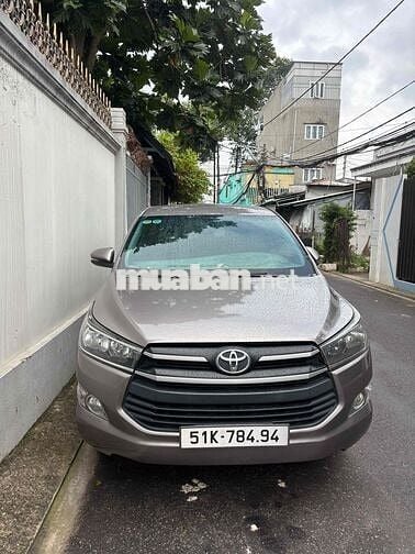 Toyota Innova 2019 2.0E - 109000 km