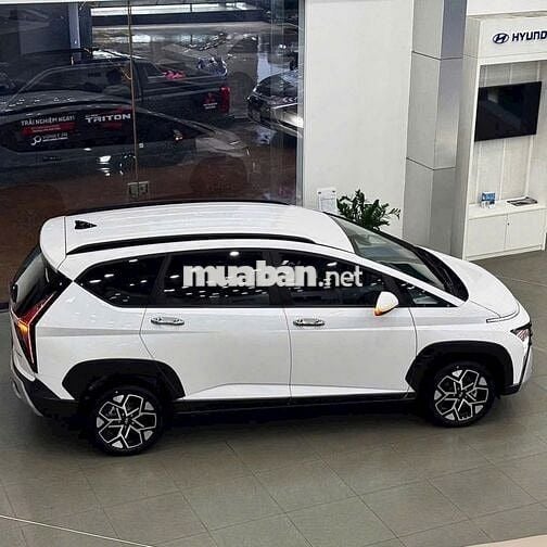 Hyundai Stargazer  cao cấp   -  ưu đãi giảm giá