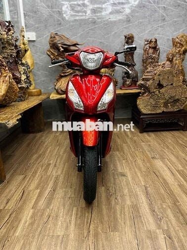 👉Vision 2018 chính chủ bstp xe đẹp keng, máy zin