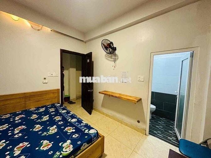 PHÒNG MỚI Tinh 100% _ Full Nội Thất _ Ngay Ngã Tư Ga_ Giáp Gv