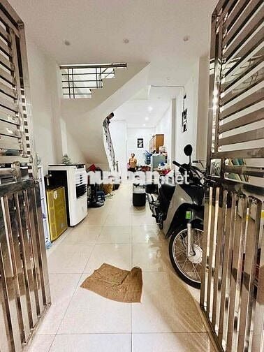 bán nhà dân xây Mỹ Đình, 37m 4T,lô góc 2 thoáng, bgac đỗ tận cửa