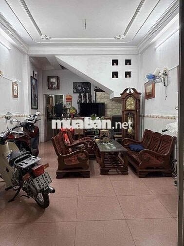 HẺM 6M - ĐÚC 1 LẦU BTCT - CÁCH MT 10M