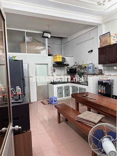 HẺM 6M - ĐÚC 1 LẦU BTCT - CÁCH MT 10M