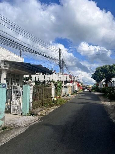 Nhà Mặt Tiền Giá *** Tp. Bảo Lộc -  Tô Hiệu 12m thuận tiện KD