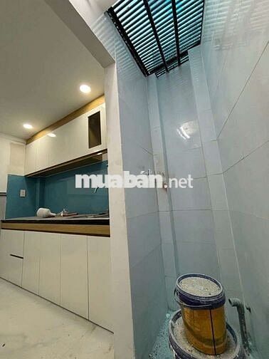 NHÀ MỚI NGAY CHỢ HIỆP THÀNH QUẬN 12 - CÓ PHÒNG NGỦ TRỆT -HXH - 4 TỶ