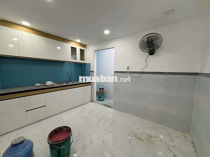 NHÀ MỚI NGAY CHỢ HIỆP THÀNH QUẬN 12 - CÓ PHÒNG NGỦ TRỆT -HXH - 4 TỶ