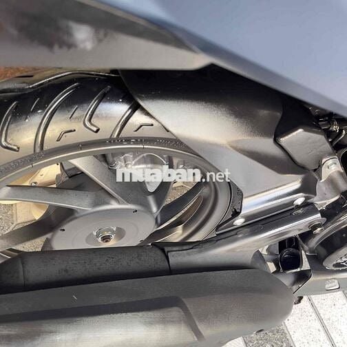 Vision mẫu 2025 mới 99% special, 2k9 km, chính chu