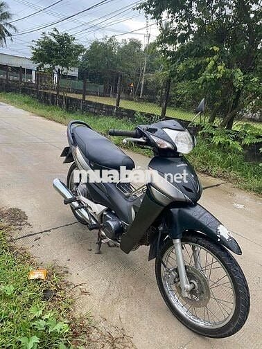 wave nhập thái..chính chủ máy nguyên zin im mạnh