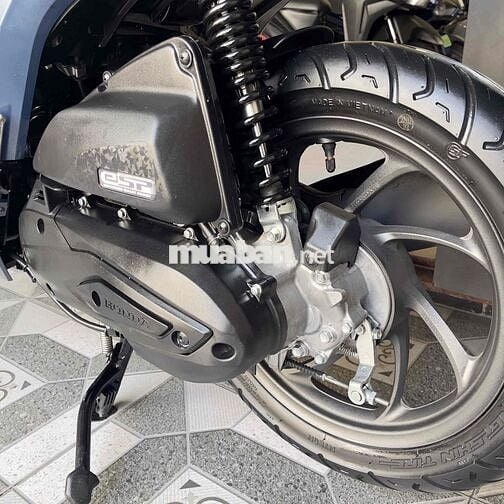 Vision mẫu 2025 mới 99% special, 2k9 km, chính chu