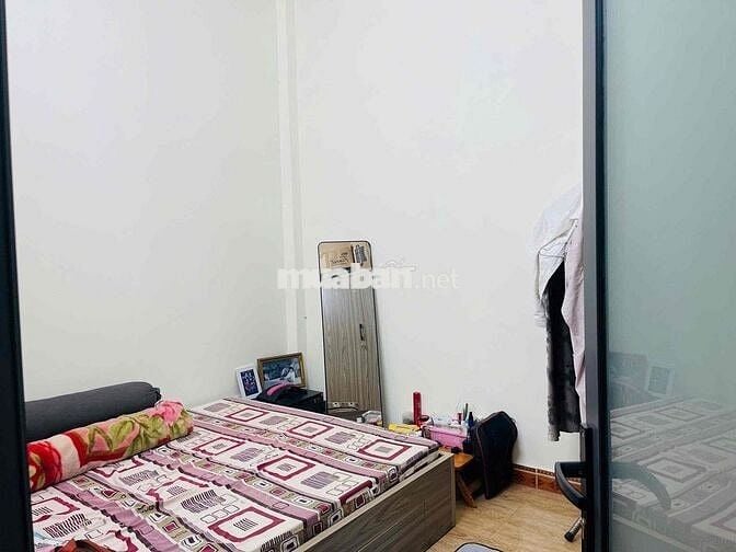 Nhà mới kiên cố góc 2 mặt tiền H. 994 Trần Phú Bảo Lộc 216m2 Full thổ