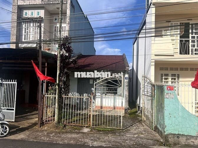 Nhà Mặt Tiền Giá *** Tp. Bảo Lộc -  Tô Hiệu 12m thuận tiện KD