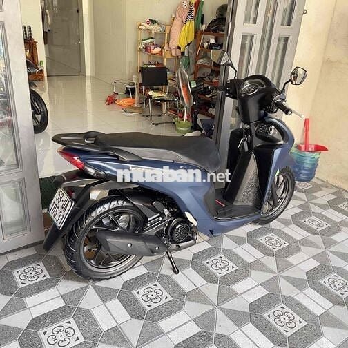 Vision mẫu 2025 mới 99% special, 2k9 km, chính chu