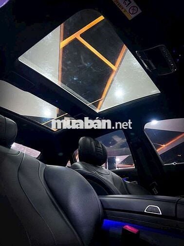 Maybach S400 - Up MB 560