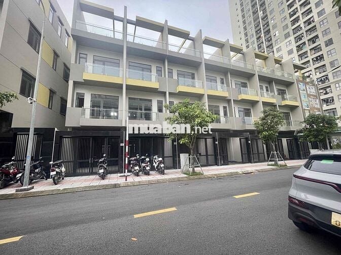 Sở hữu liền tay nhà phố Bcons Uni Valley chỉ với 2,1 tỷ đồng