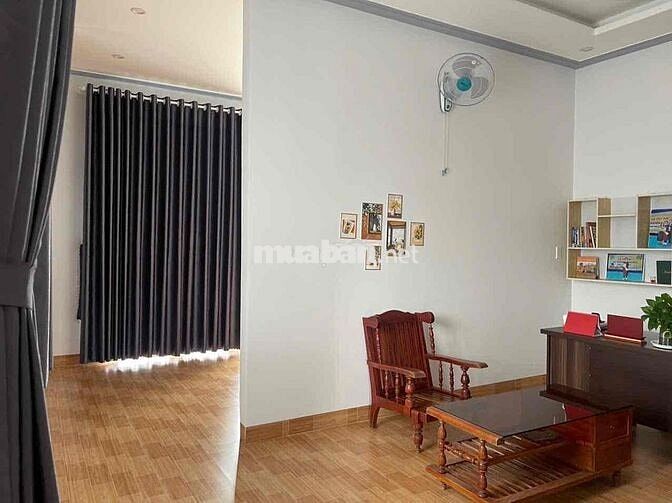 Nhà mặt tiền Tô Hiệu - Bảo Lộc - 174m2 Full thổ đường lớn