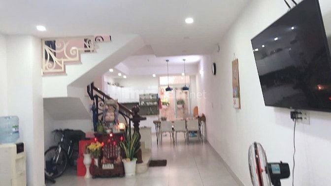 Bán nhà mặt tiền đường Phổ Quang, Phú Nhuận