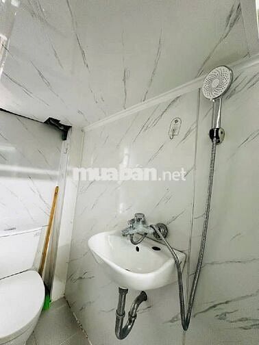 💥💥💥Ô TÔ ĐỖ SÁT NHÀ - CĂN HỘ PENHOUSE SỬA MỚI KÍNH- FULL NỘI THẤT SỊN