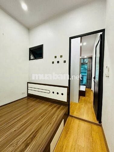 💥💥💥Ô TÔ ĐỖ SÁT NHÀ - CĂN HỘ PENHOUSE SỬA MỚI KÍNH- FULL NỘI THẤT SỊN