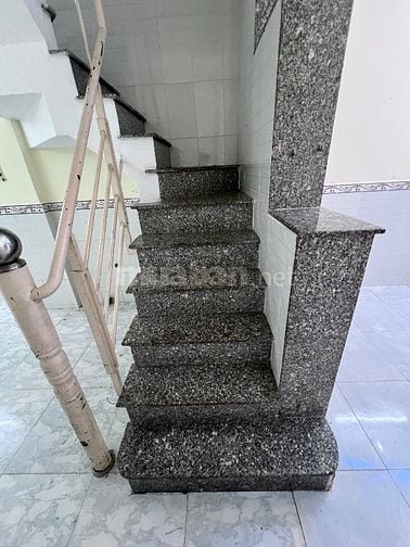 Cho thuê nhà nguyên căn 1238/8/10N