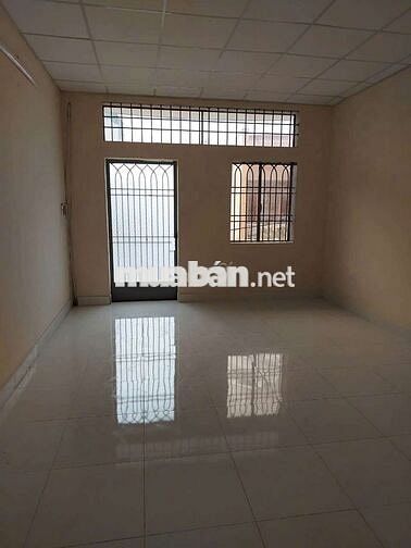 Cho thuê nhà 4x14, 2 phòng ngủ, hẻm xe hơi gần trường gần chợ