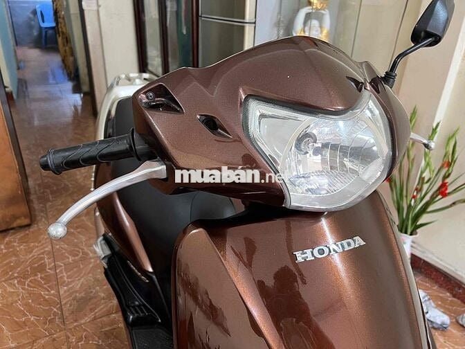 Lead 110 màu nâu biển số Sài Gòn