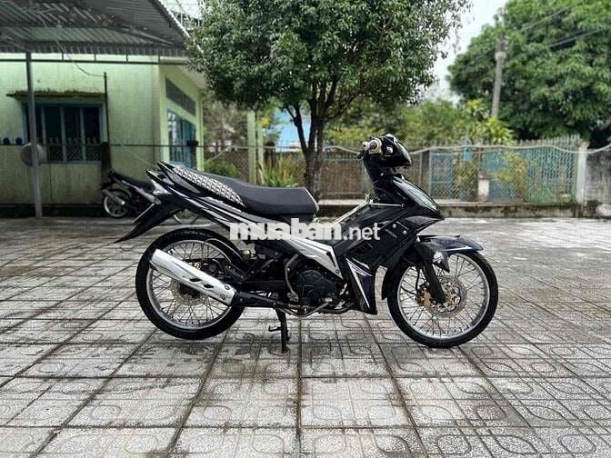 Nhà dư xe cần bán. ex135 xuống dàn áo 2010