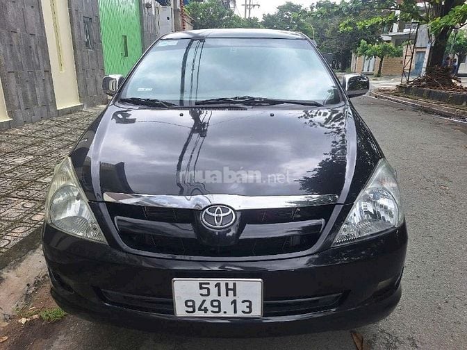 Em cần bán Innova 2007 màu đen 2.0G 