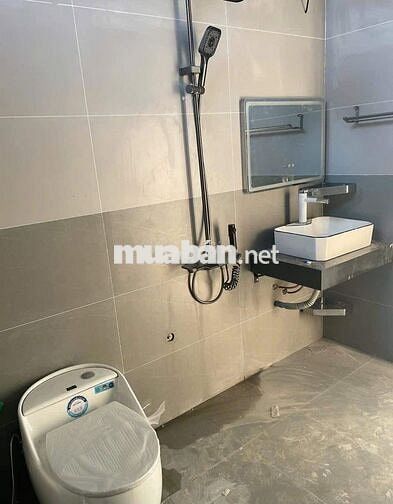 Chính chủ cho thuê nhà mới, thang máy, 115m2_ 6T; Mai Hắc Đế -40 Tr