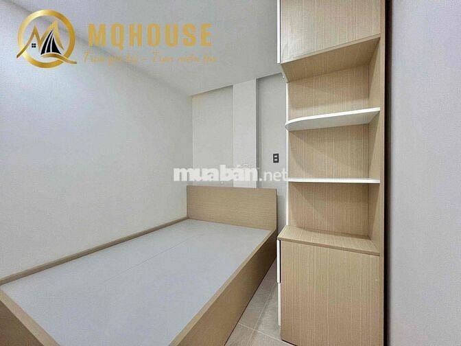 2 phòng ngủ mới xây ngay vòng xoay Dân Chủ - check in liền