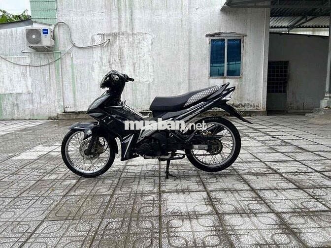 Nhà dư xe cần bán. ex135 xuống dàn áo 2010