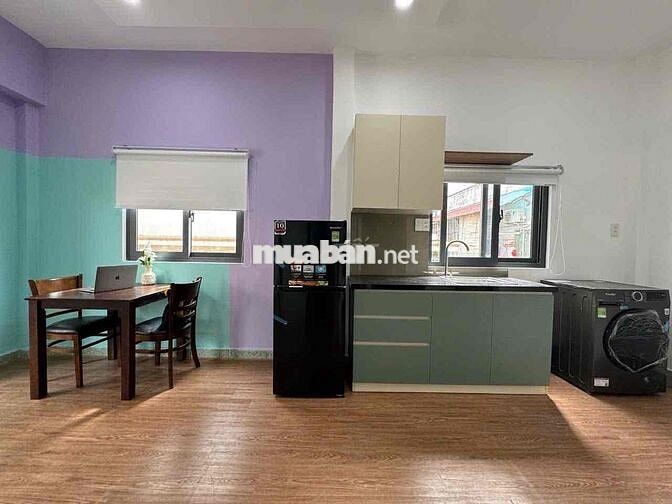 2 phòng ngủ ban công lớn ngay Cao Thắng - nhà mới xây