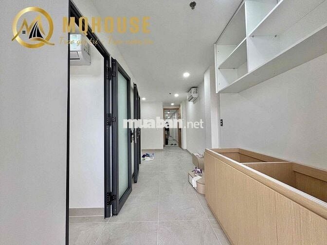 2 phòng ngủ mới xây ngay vòng xoay Dân Chủ - check in liền