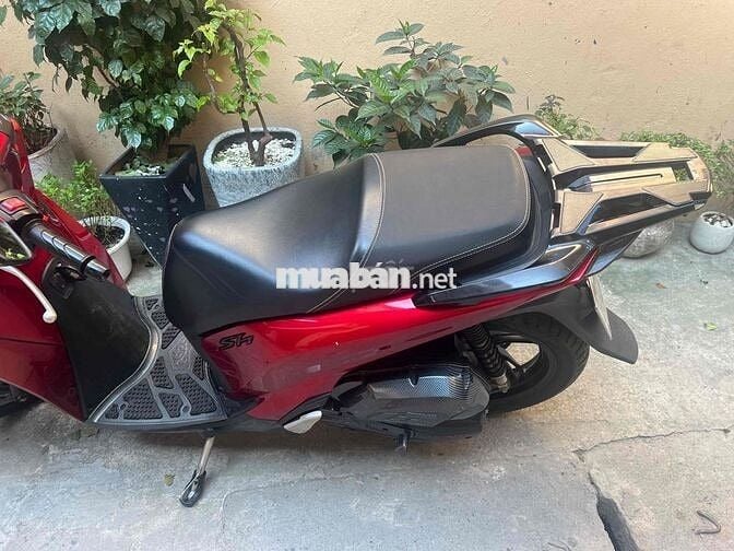 Cần bán SH 2016  đã lên phom 2018 màu đỏ chính chu