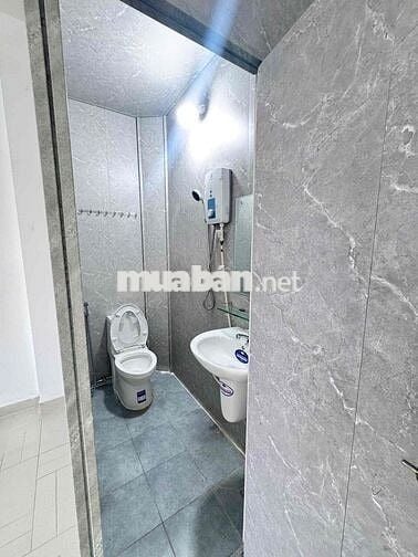 STUDIO BANCOL • PHAN HUY ÍCH. P15. TÂN BÌNH ( có máy nước nóng )