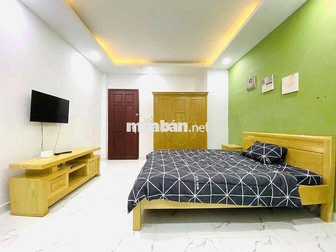 STUDIO THANG MÁY, HẦM XE LỚN K GIỚI HẠN NGƯỜI Ở CMT8