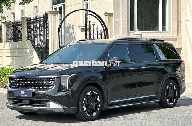 Kia Carnival 2024 2.2D Signature 7 ghế - 20.000km