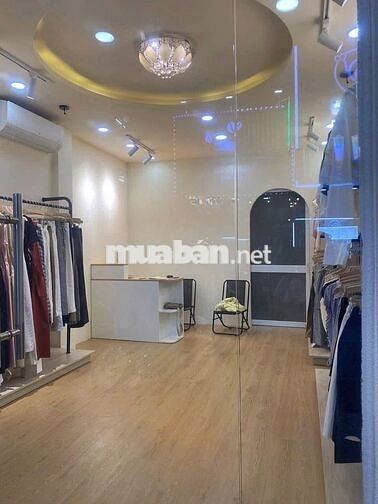 NGUYÊN CĂN QUẬN 3 ( 3 LẦU - 3 PHÒNG ) CHO CẢI TẠO - KD TỰ DO