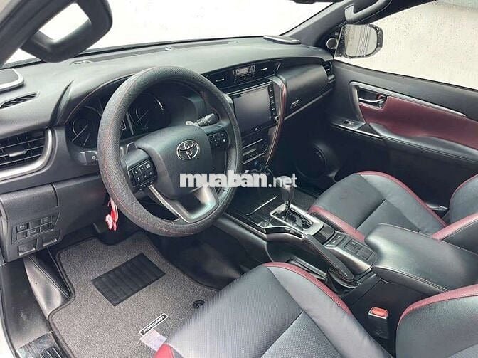 Fortuner 2022 Legender, siêu đẹp, sơn zin 100%